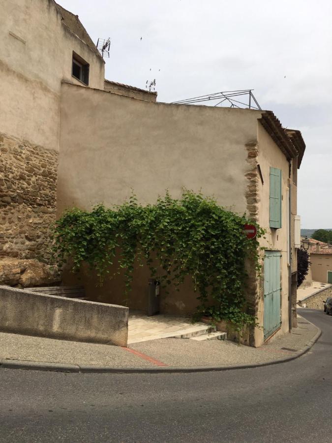 Вілла The Old Barn La Tour-d'Aigues Екстер'єр фото